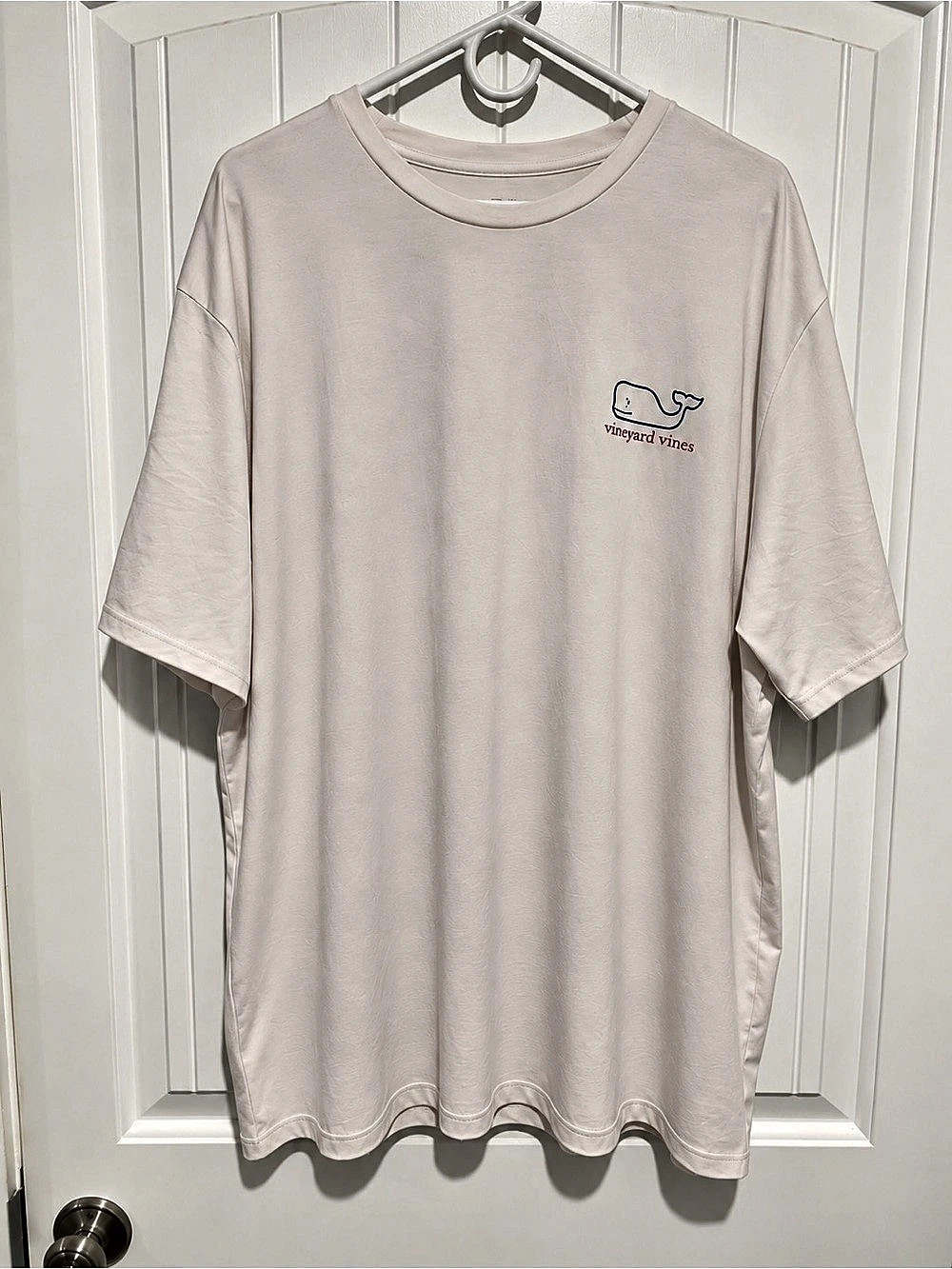 Vineyard Vines Performance XXL White Giant Whale Back Logo Tee